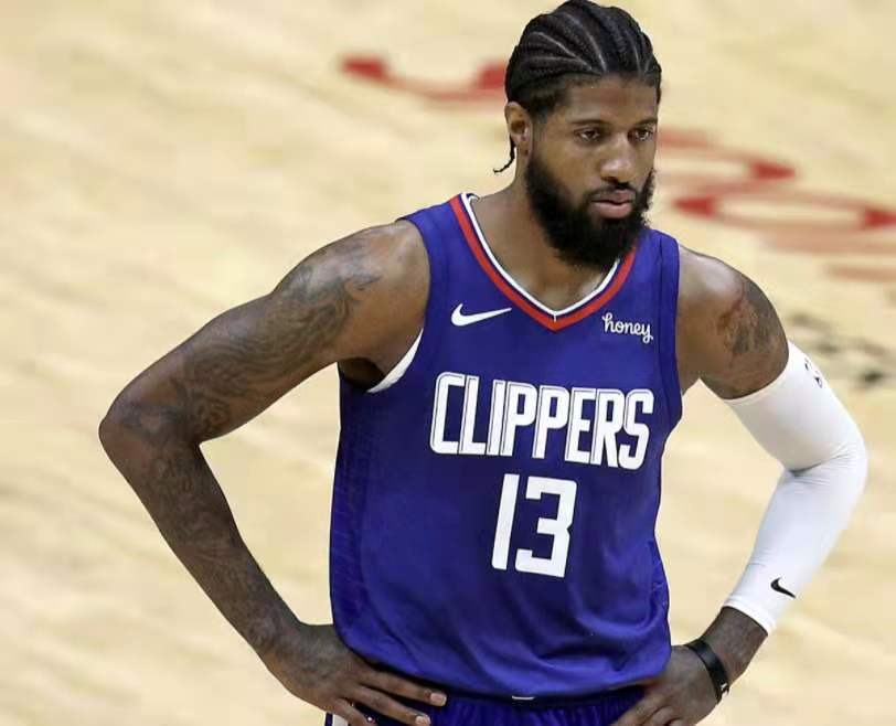  快船乔治肩伤复发无限期休战  