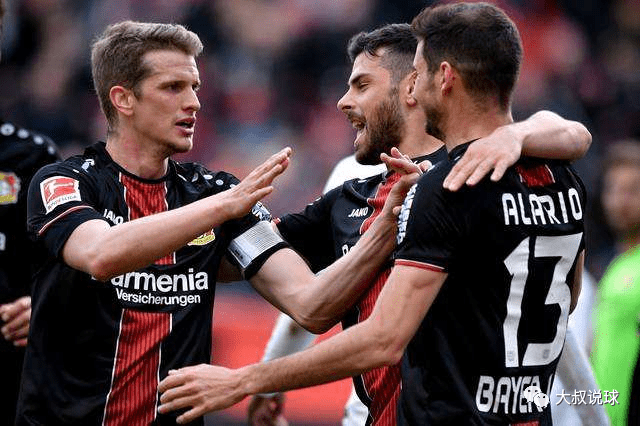  沃尔夫斯堡爆冷击败强敌搅乱德甲格局