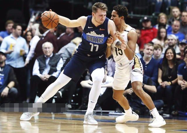  森林狼双塔发威主场击溃独行侠止住连败颓势